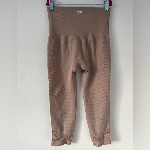 GYMSHARK Taupe Energy Seamless 19” Crop Pants Leggings Excellent Sz S *E13 - Picture 3 of 5